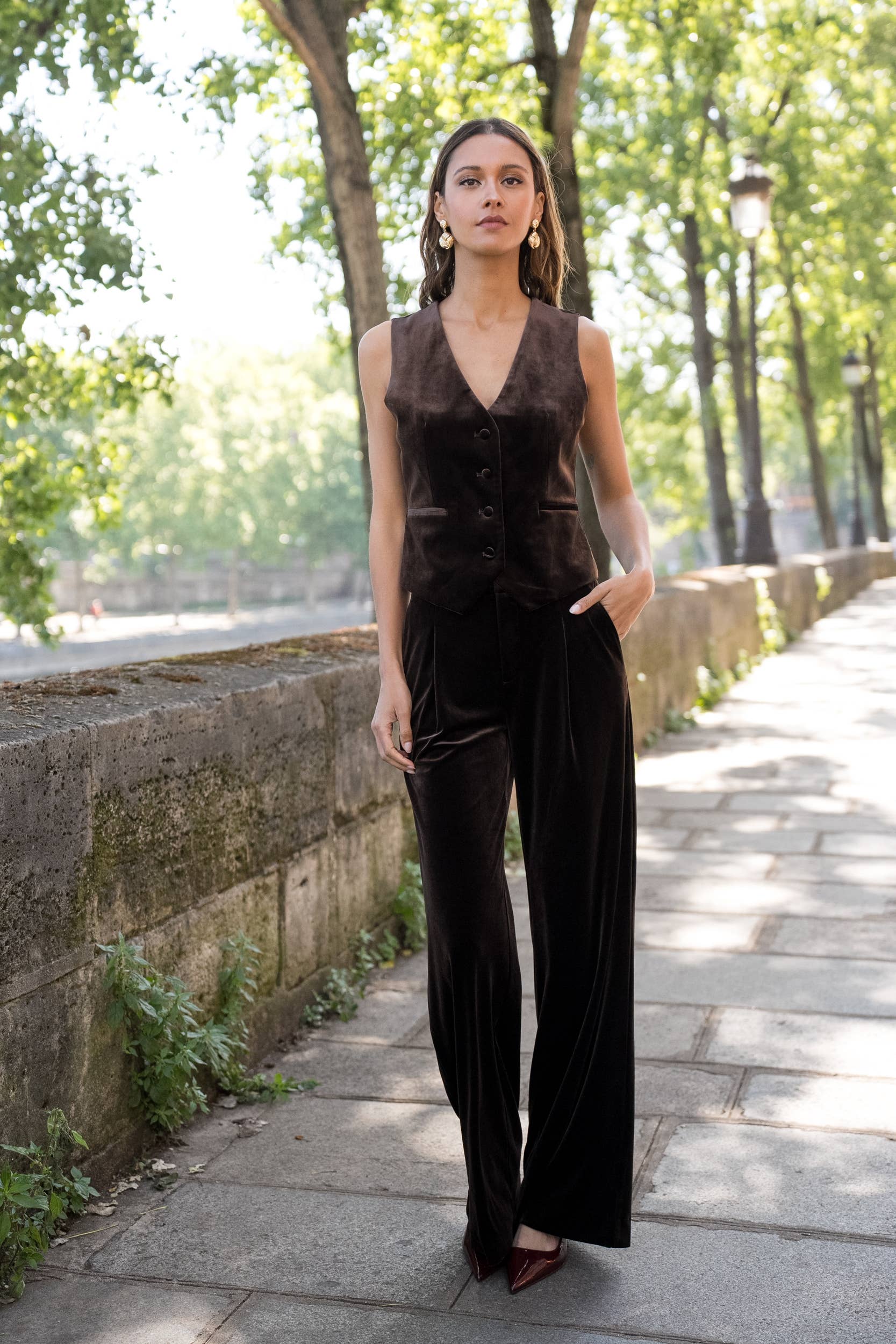 Attentif Paris - Wholesale Suit Vest - Women's - plain velvet sleeveless suit vest36