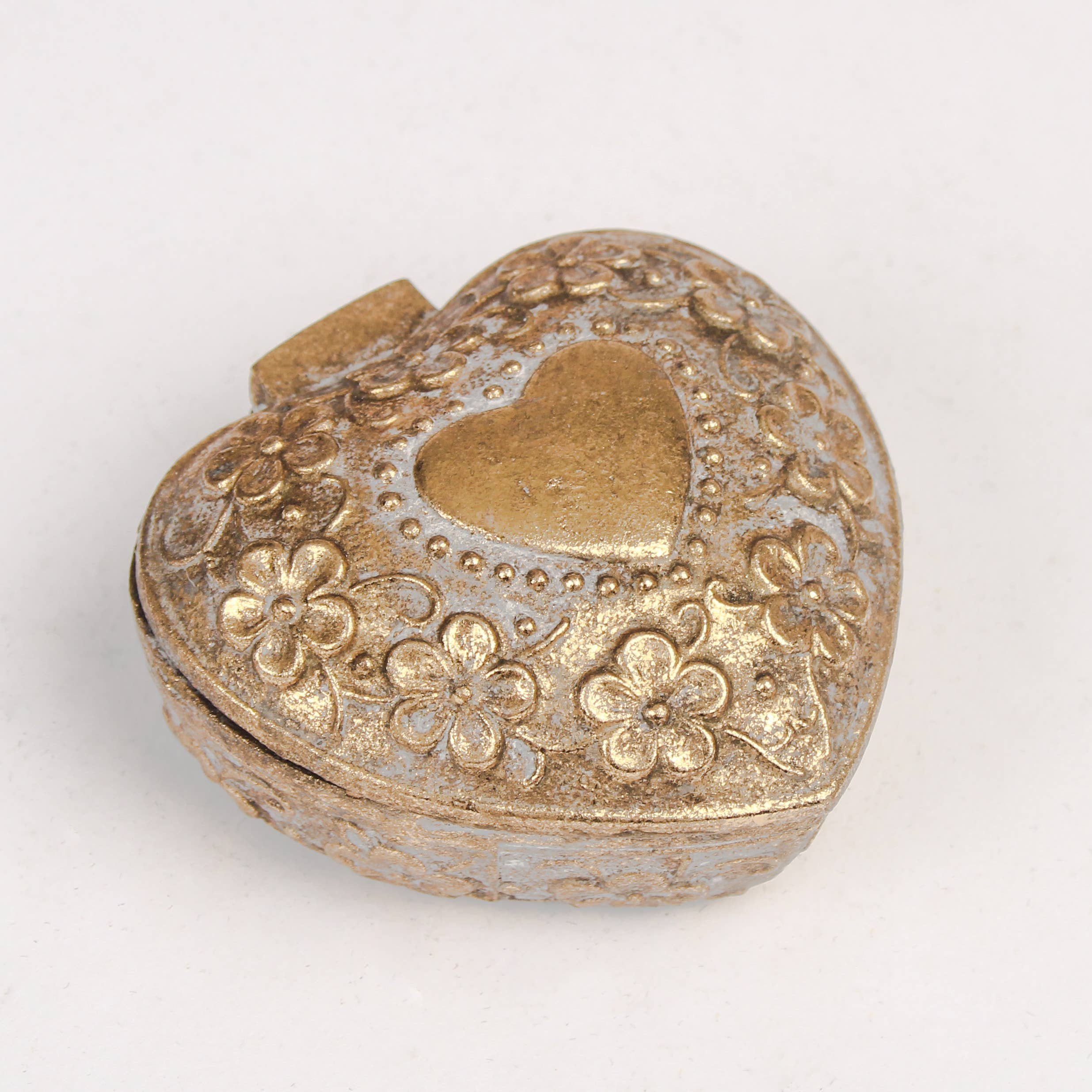 Originals International Ltd - Wholesale Decorative Box - Distressed White & Gold Heart Trinket Box – Keepsake Storage