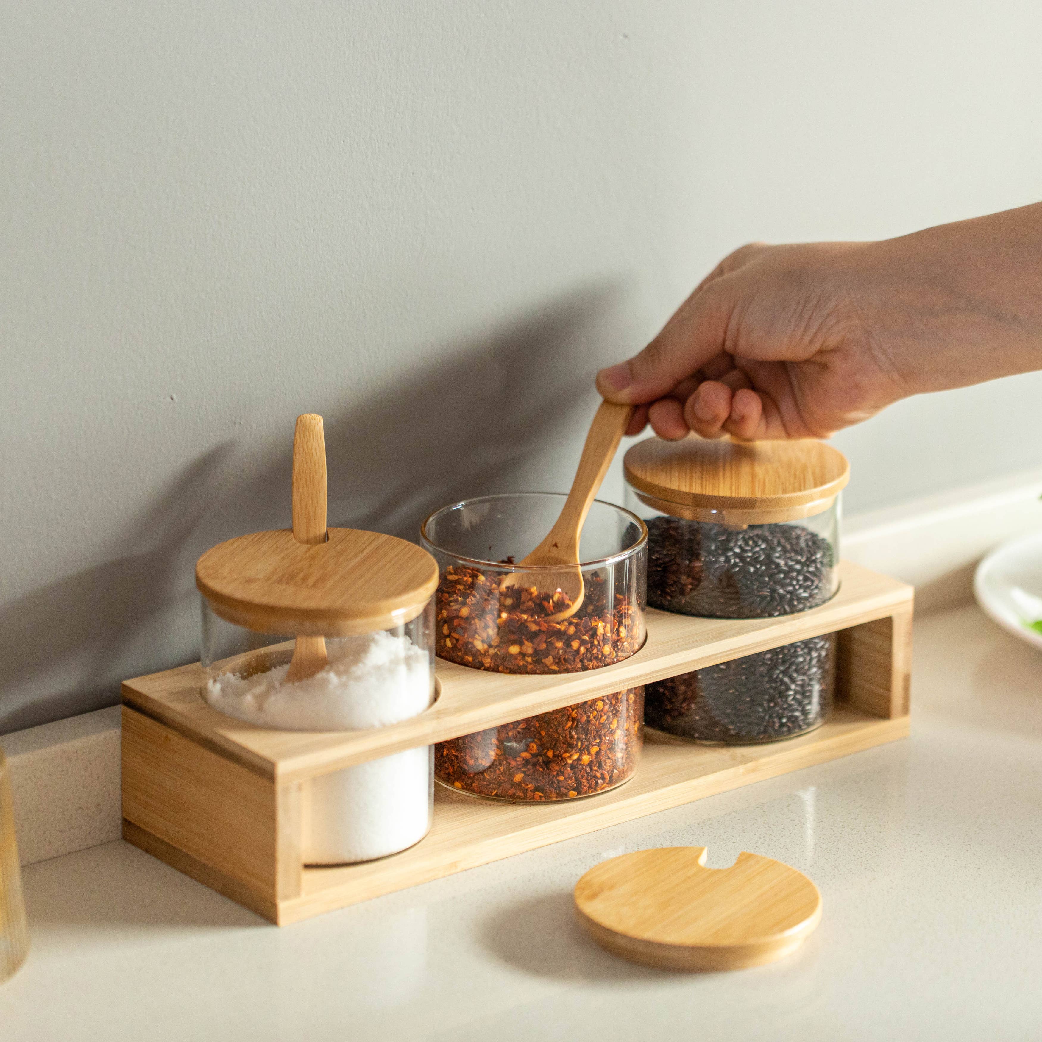 Quickway Imports - Wholesale Kitchen storage/organiser - Basicwise 3-Piece Glass Containers with Bamboo Lids and Tray2