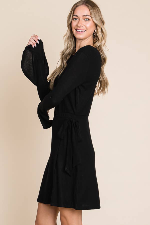 Culture Code – Engroshandel Kjole - Dame – CHD1390L - KJOLE MED FLÆSEDE LANGE ÆRMER OG SLÅ-OM BÆLTE2