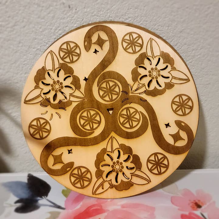 Crystal Grid | Floral Snake Triskelion for wholesale by Luna Craft