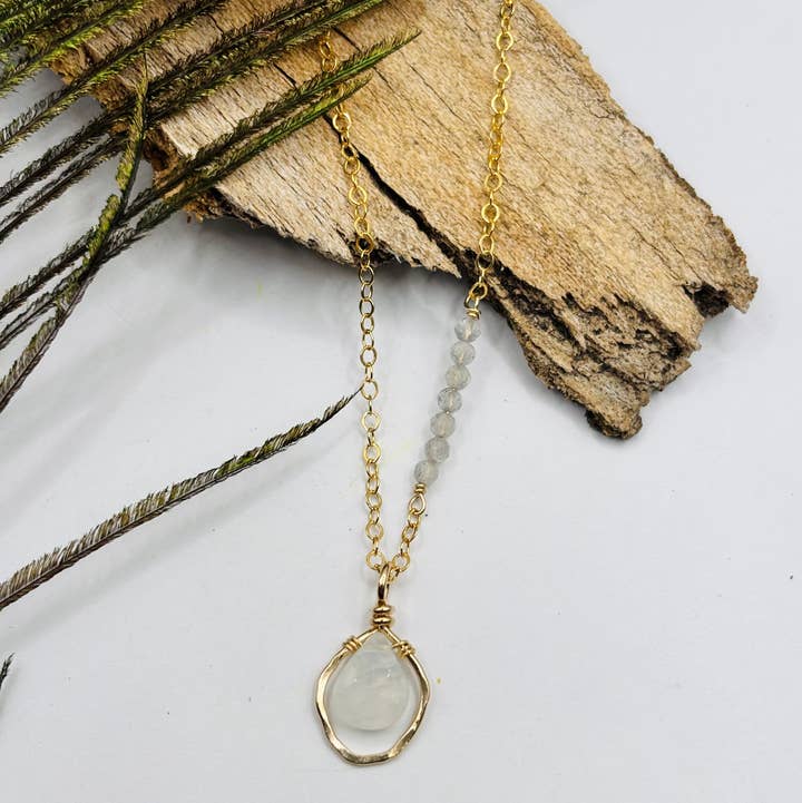 Rachel Renee Jewelry - Wholesale Pendant/Charm Necklace - ALICIA Freeform Gemstone Necklace With Embellishment13