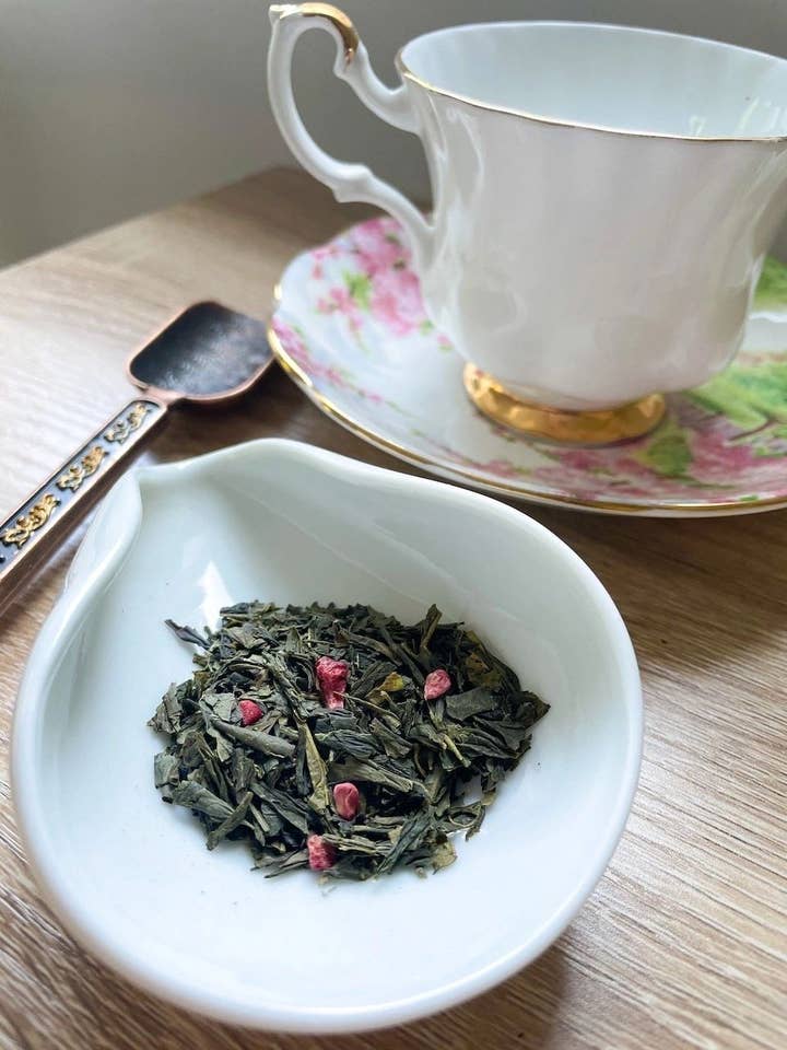 Bohemian hallon grönt te (70g väska) för wholesale av Little Tea Peddler