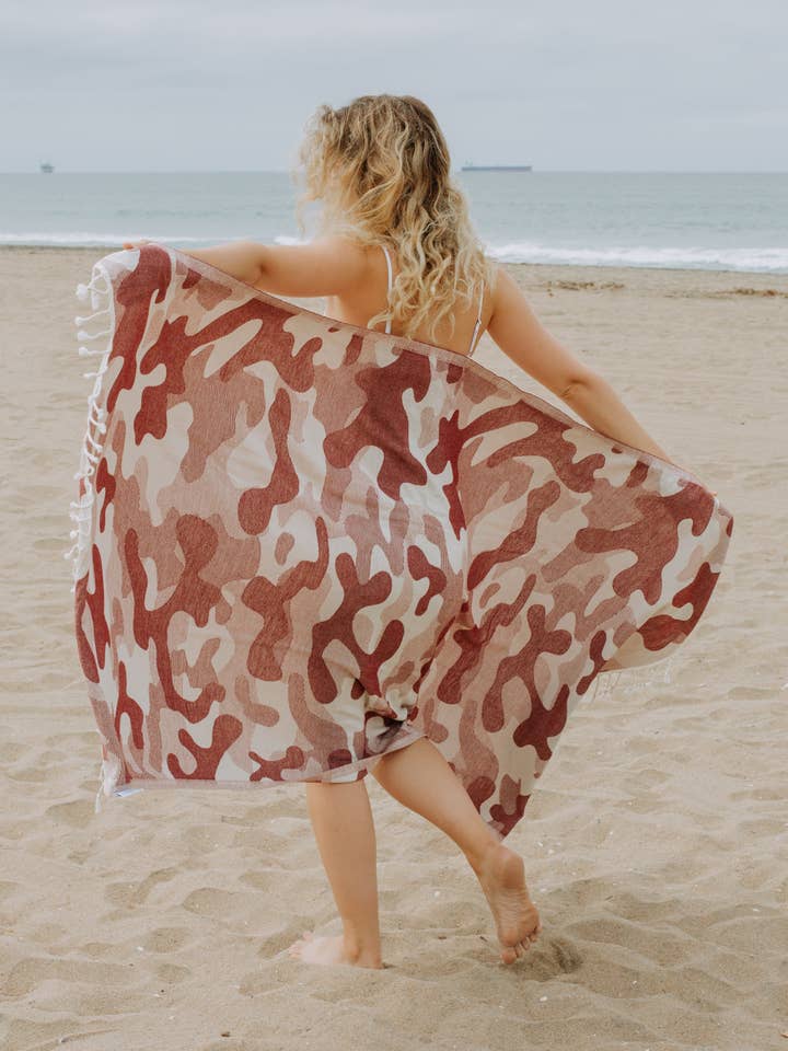 Camoflauge Sand Resistant Reversible Turkish Towel, Red
 for wholesale by InfuseZen