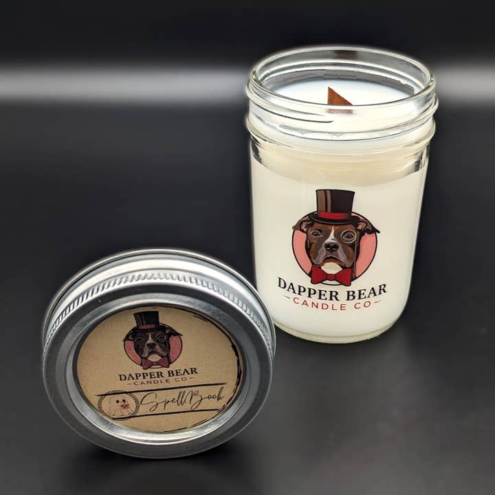 Stava bok för wholesale av DAPPER BEAR CANDLE CO