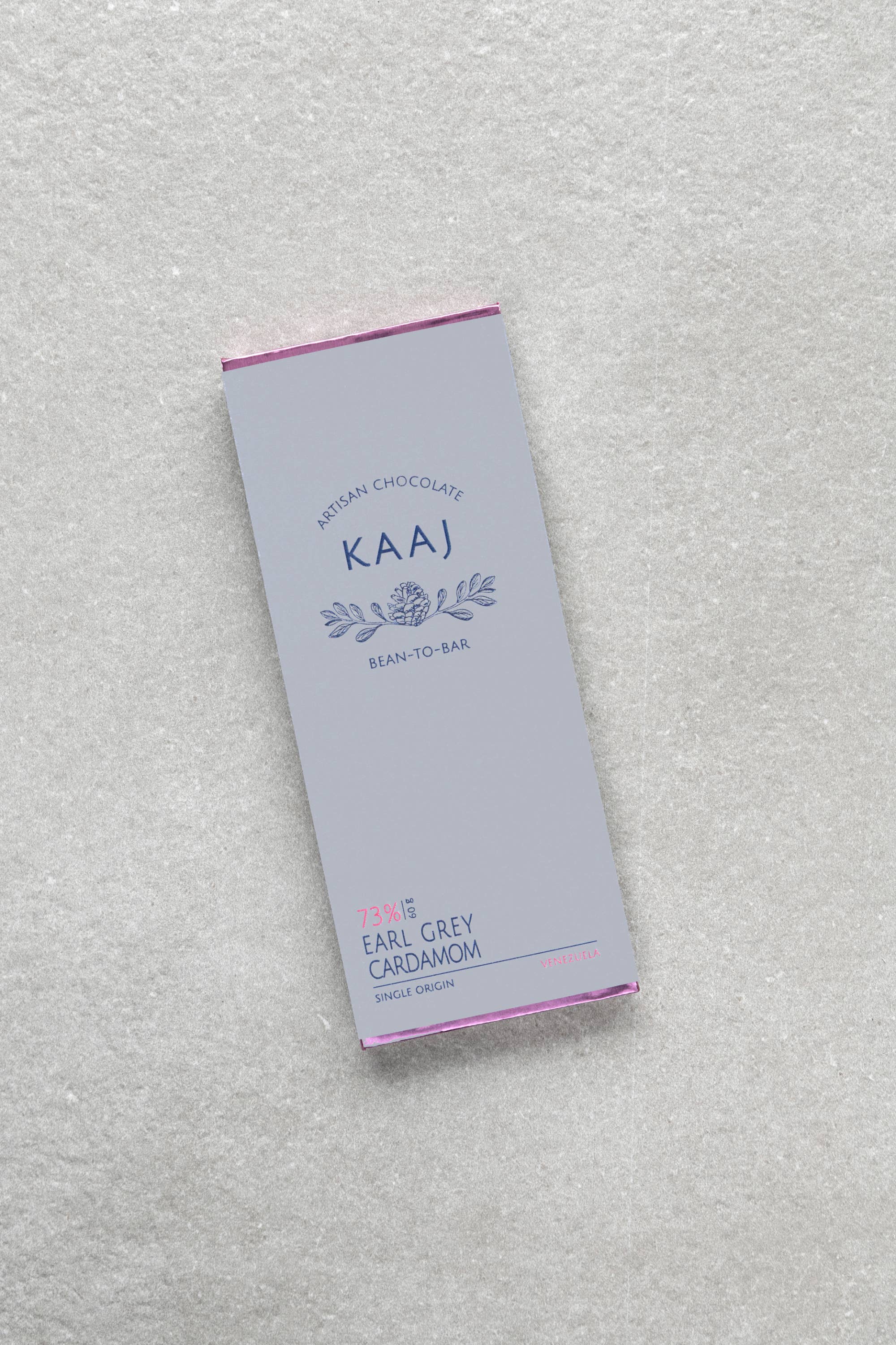 Kaaj Artisan Chocolate - Wholesale Chocolate Bar - Earl Grey Tea & Cardamom
73% Dark1