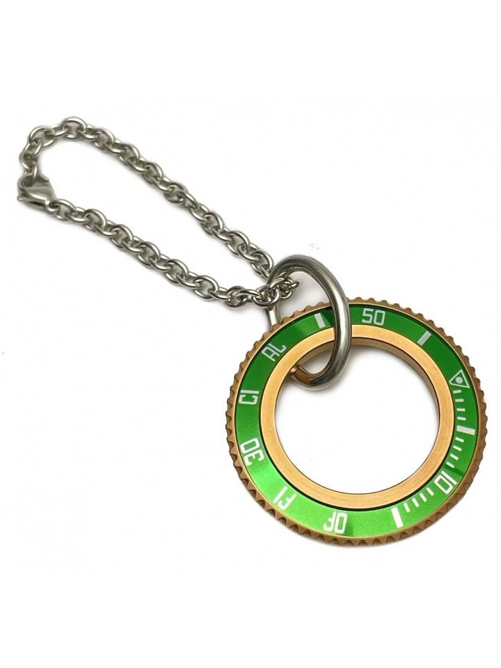SPEEDOMETER OFFICIAL PVD BRONZE KEYCHAIN COLOR GREEN for wholesale by Speedometer Official