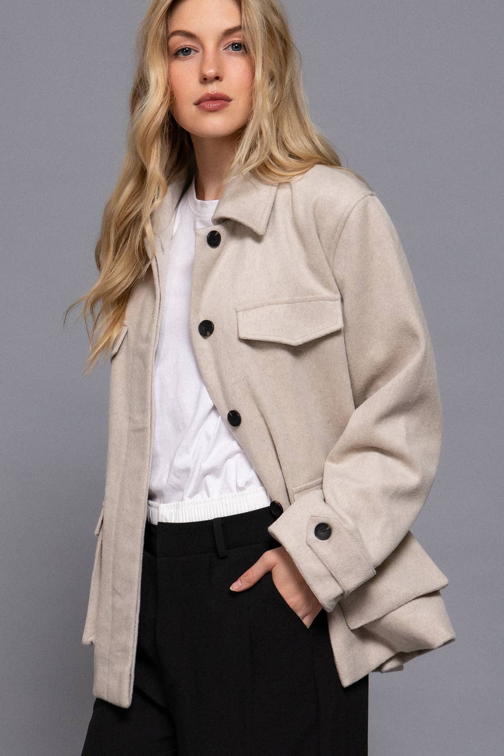 Active Basic | Active USA - Vente Manteau – femme - Manteau en feutre doux à manches longues avec boutons dissimulés à l'avant et rabat17