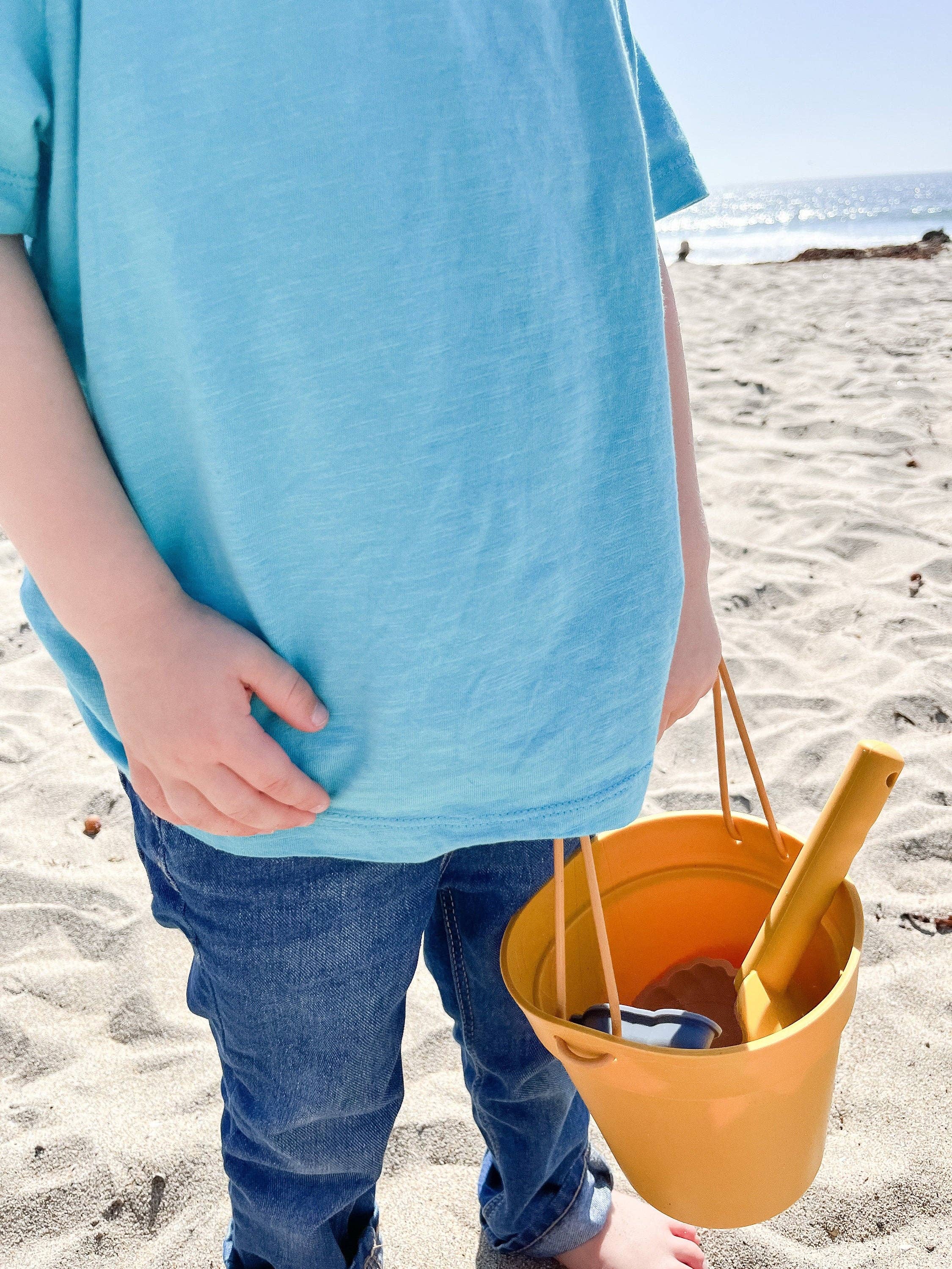 The Organized Mommy Co - Wholesale Beach/Pool Toy - Kids & Baby - Silicone Beach Buckets3