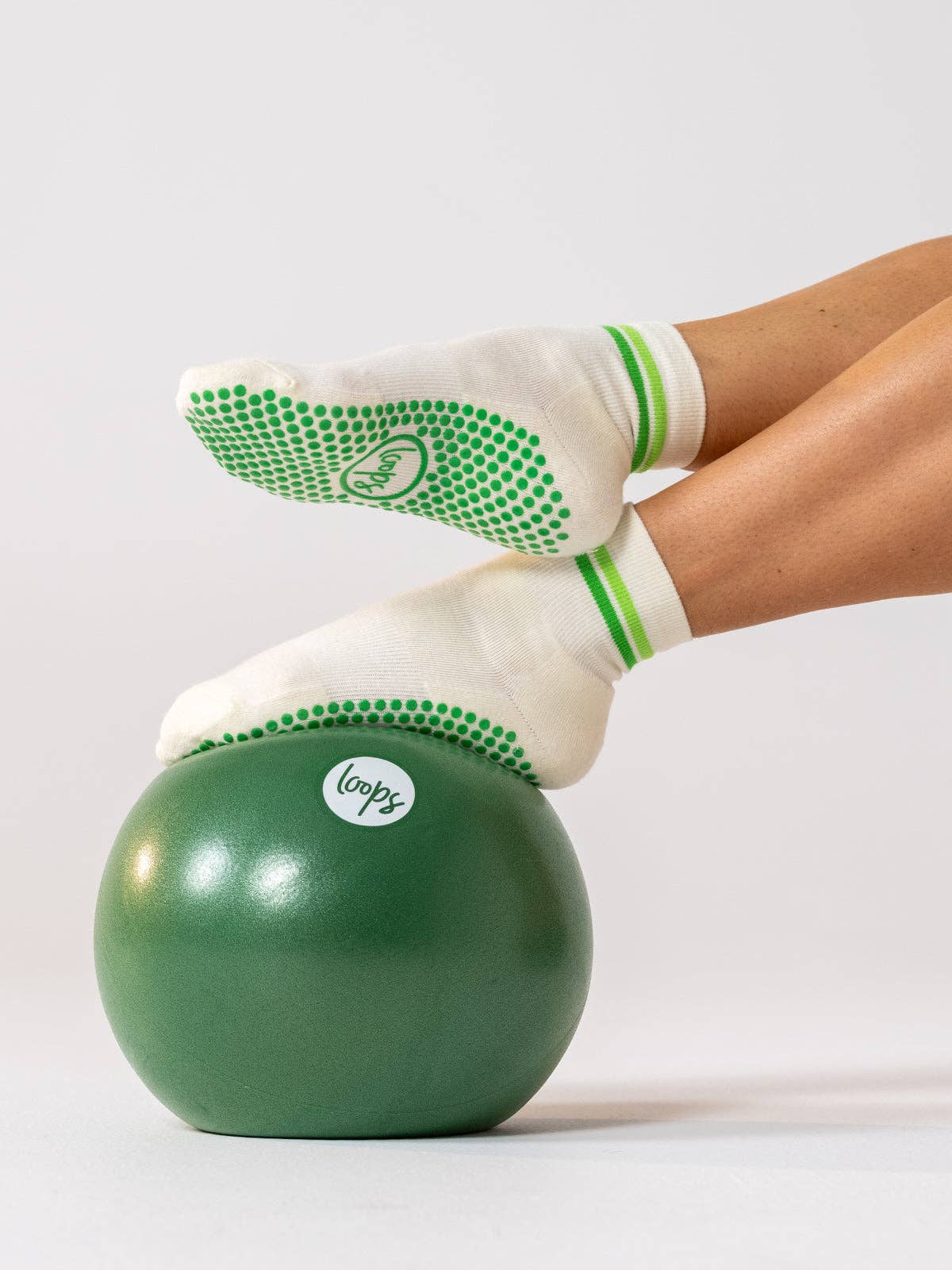 Reformer Loops - Wholesale Socks - Women's - Studio Socks - Green Stripe1