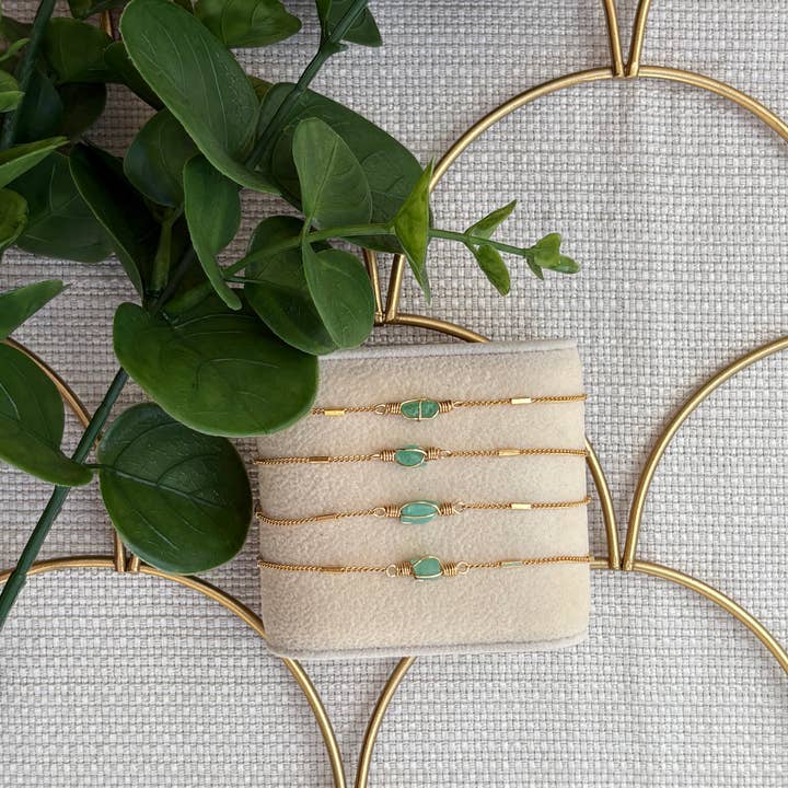 Luma Verde Dainty Emerald Bracelet for wholesale by The Art of Fashion Jewelry