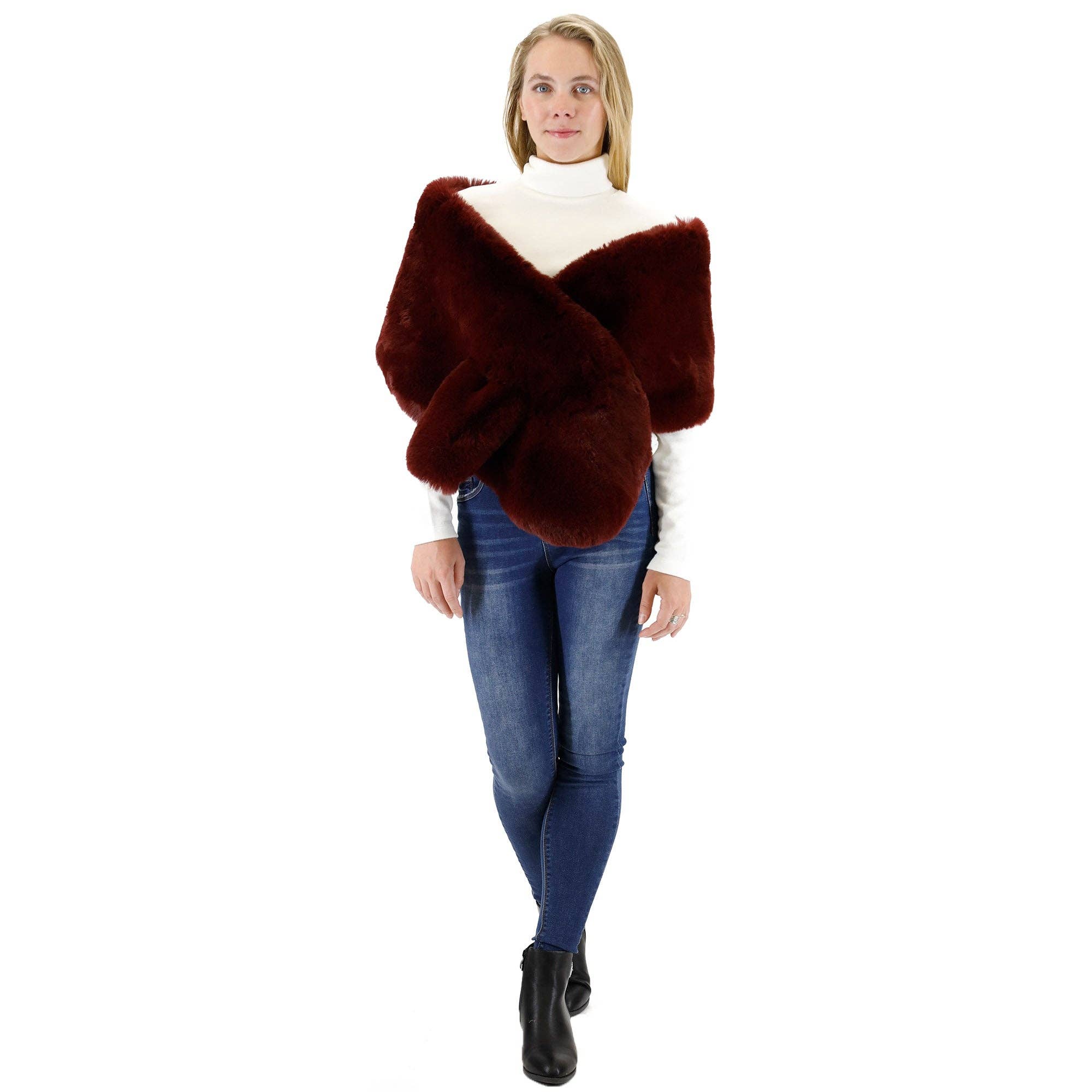 TAPA fashion - Venta al por mayor Abrigos de piel/piel sintética - Mujer - Chal ancho de piel de visón P3735 (3 piezas)20