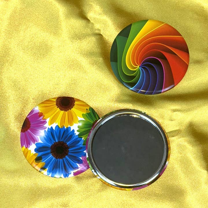 VIAI Beauty - Wholesale Compact Mirror - Pocket Mirror0