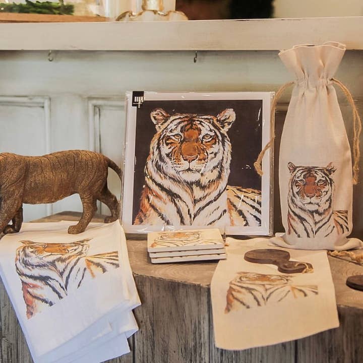 Mads Studio & Co. - Wholesale Wine Gift Bag - Tiger Wine Bag3