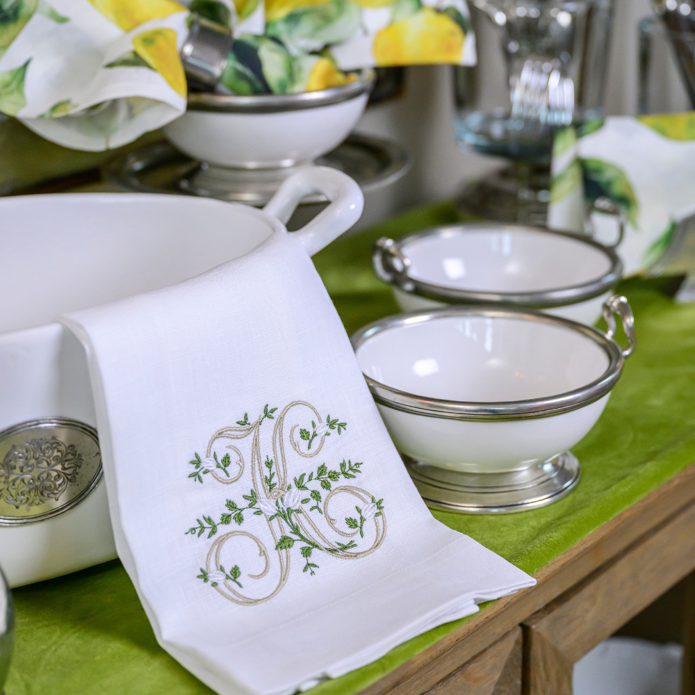 Arte Italica & Crown Linen Designs – Großhandel Geschirrtücher – Florales Monogramm-Handtuch - Neu23