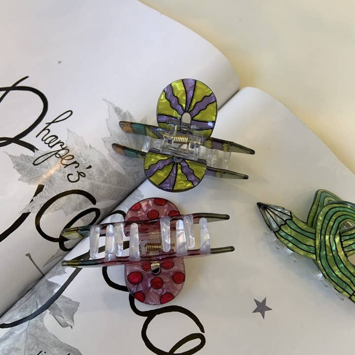 ACCITY - Wholesale Hair Clip - Women's - Acrylic Pencil Hair Claw,Candy Color Cartoon Clip_CWASC15865