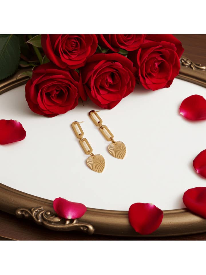 Orecchino pendente a maglia in acciaio inossidabile PVD 18K dorato a cascata per la vendita all'ingrosso da parte di Oceanic Jewellers - Majique London