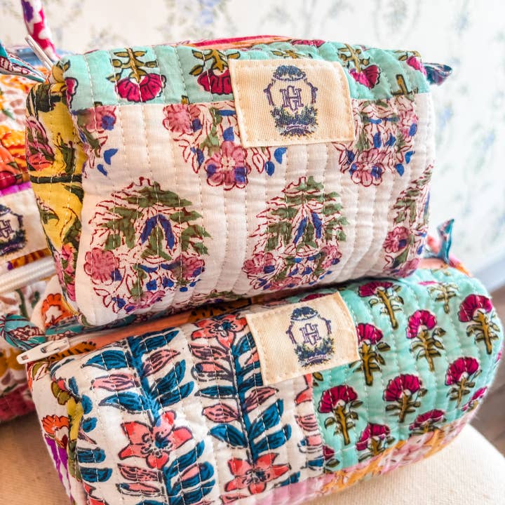 Heart of Grace - Wholesale Makeup/Cosmetic Bag - Wildflower Patch | Quilted Cosmetic Bags-set of 3