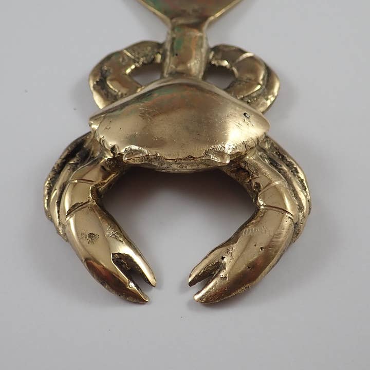 Ubud Glass - Vente Ouvre-bouteille/tire-bouchon - Décapsuleur en laiton en forme de crabe unique - Pièce d'art artisanale exquise5