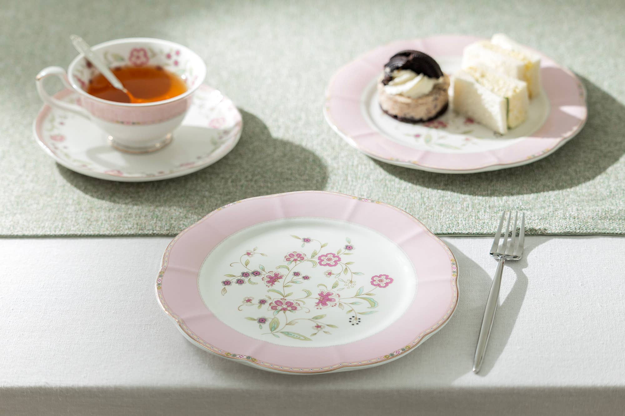 Grace Teaware - Wholesale Salad Plate - Pink Corn Flowers with Pink Rim Fine Porcelain Dessert Plate0