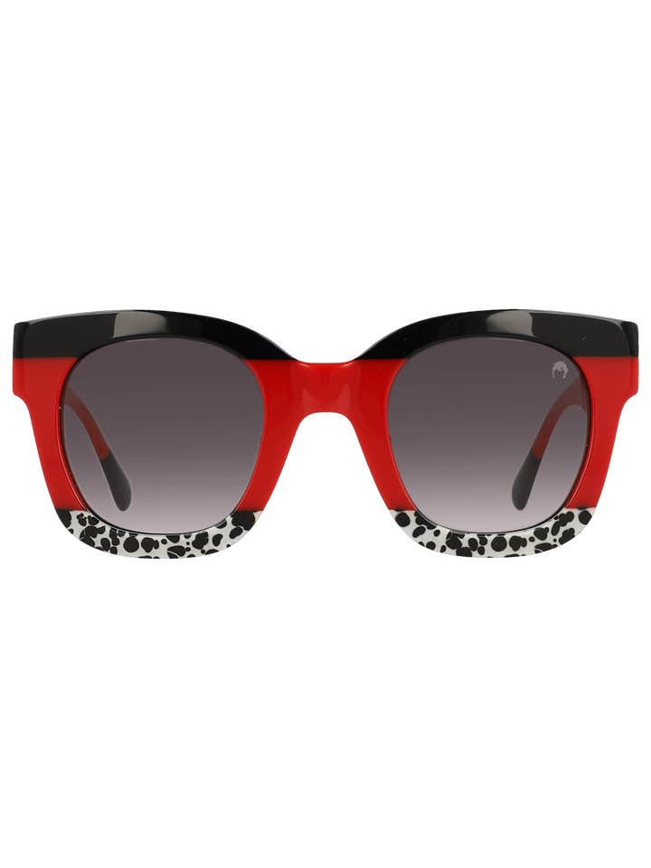 Red square-trend glasses with print for wholesale by Dolores Promesas
