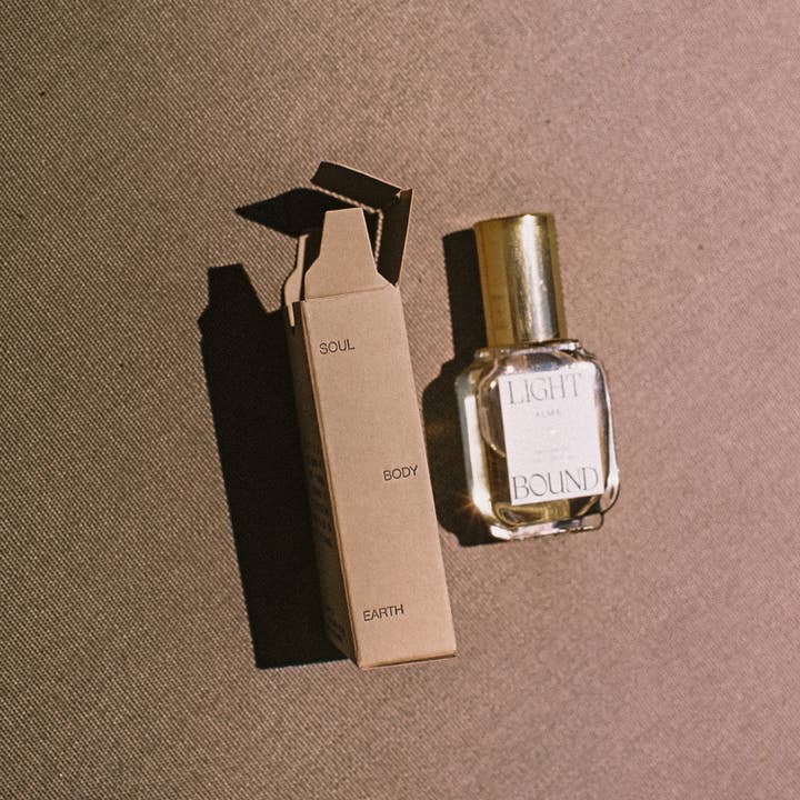 Lightbound - Wholesale Roll-On Fragrance - Alma Perfume Oil