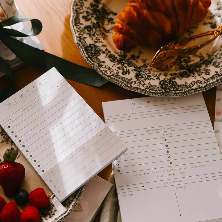 Flower Heads - Wholesale Notepad - Daily Notepad | Daily Reflection | Wellness Planning1