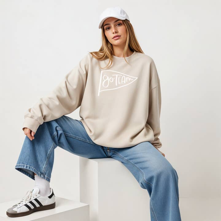 Go Team Pennant Crewneck Sweatshirt | Kampdag, Sportsmor, for engroshandel hos Hey Jude Graphic Tees