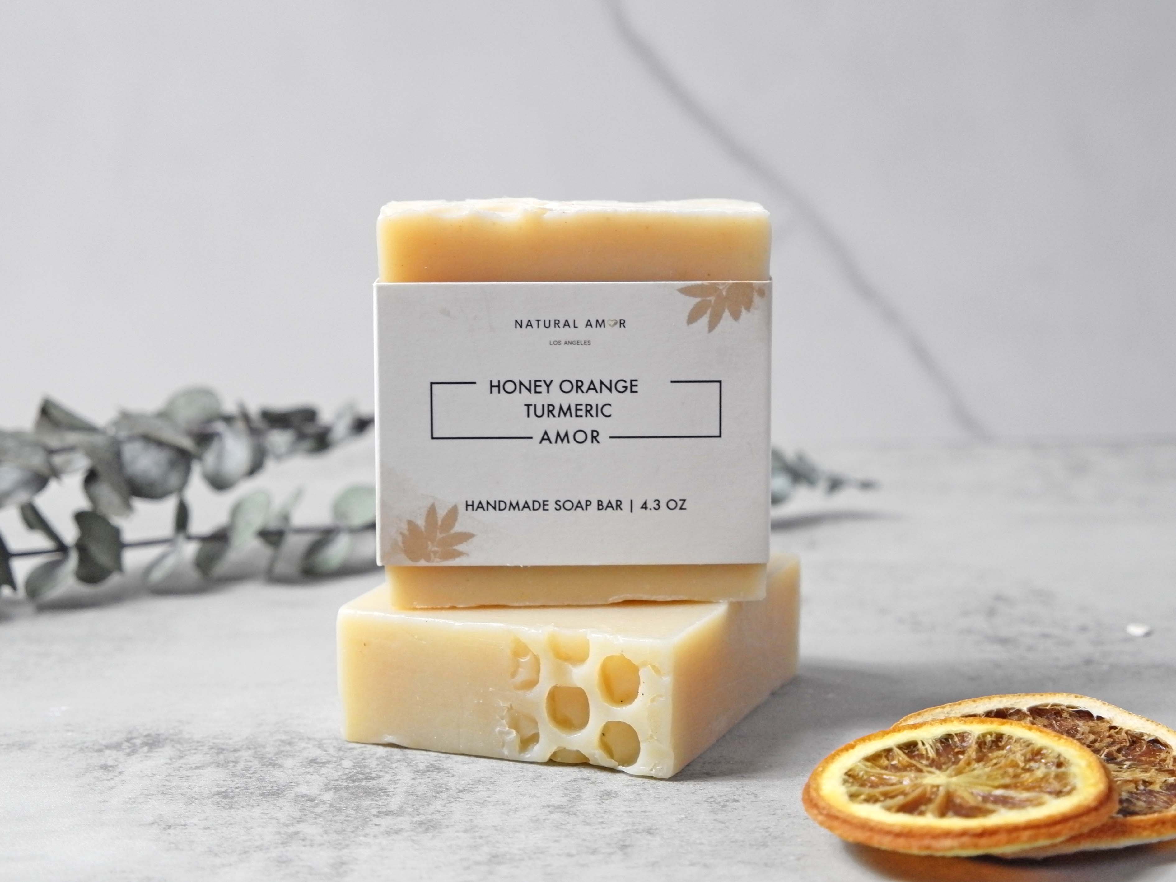 Natural Amor LLC - Wholesale Zeepblok - Honey Orange Kurkuma Zeep3