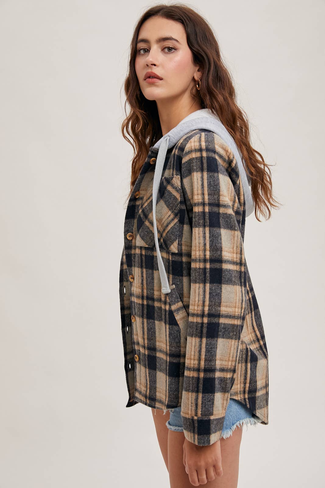 Bluivy – wholesale Shirt Jacket/Shacket - Women’s – HOODED FLANNEL BUTTON FRONT SHIRT JACKET11