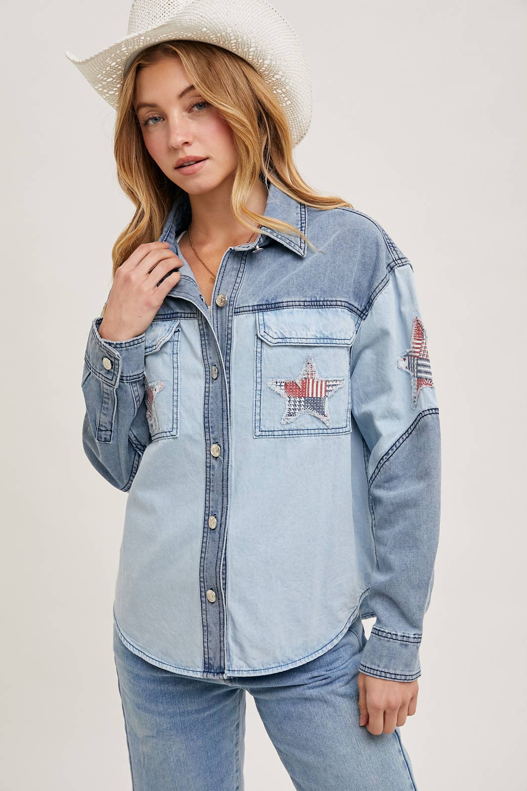 DENIM CAMICIA GIACCA PATCHWORK CON STELLA IN DENIM WESTERN - 4 LUGLIO in vendita all'ingrosso su Faire7