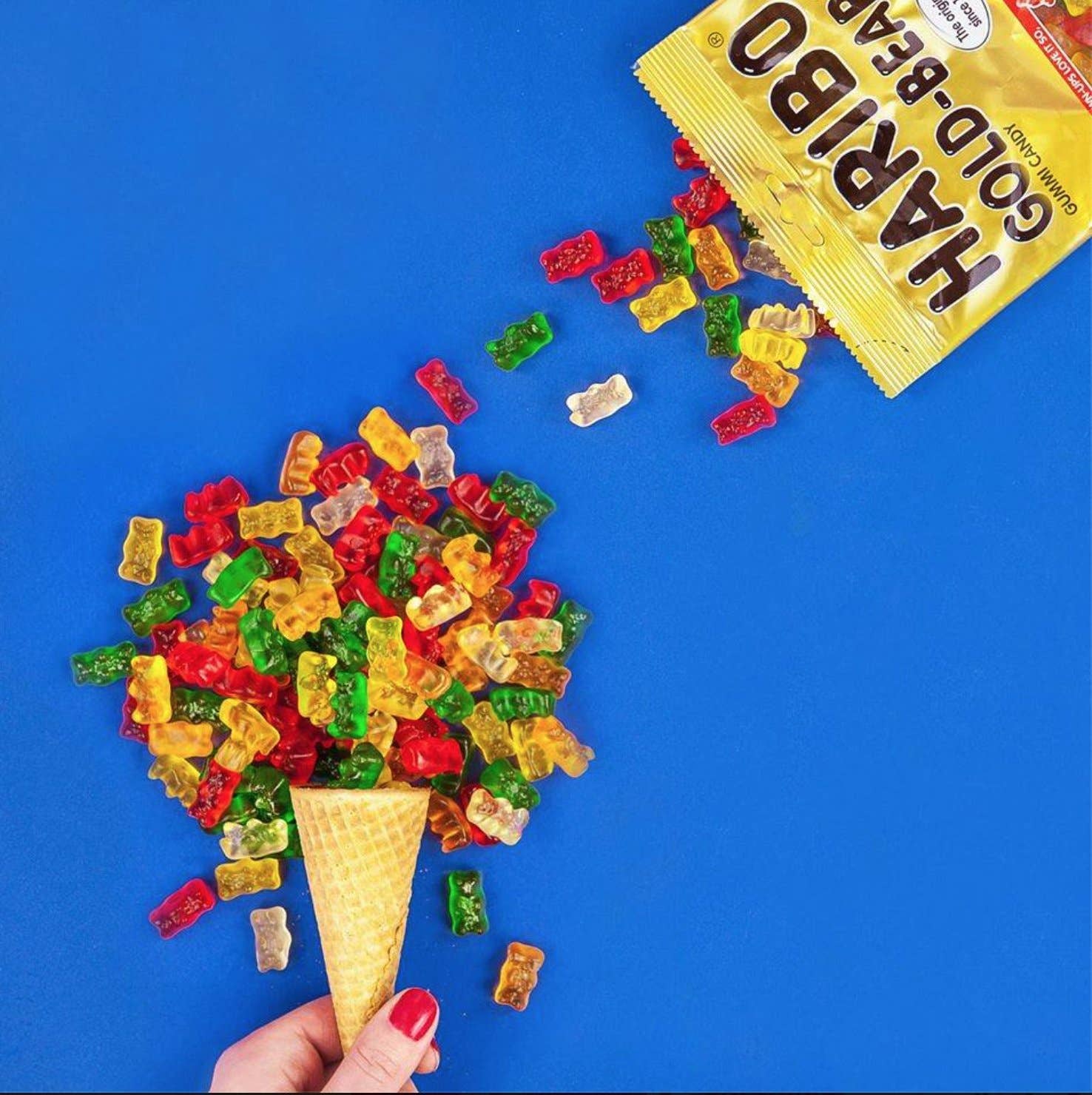 Snacky Candy – Großhandel Weingummi – Haribo Beutel Original Goldbären Gummibonbons 2 oz 24 Packungen2