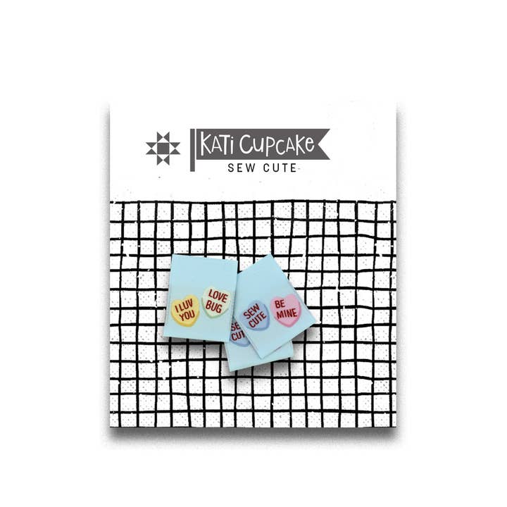 Love Bug - Étiquettes de couture pour la vente par Kati Cupcake