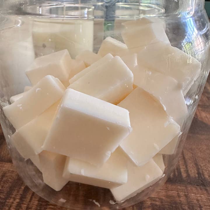 Darla & Co. - Venta al por mayor Ceras perfumadas - La cera Aristocrat (cuero y ládano) se derrite1