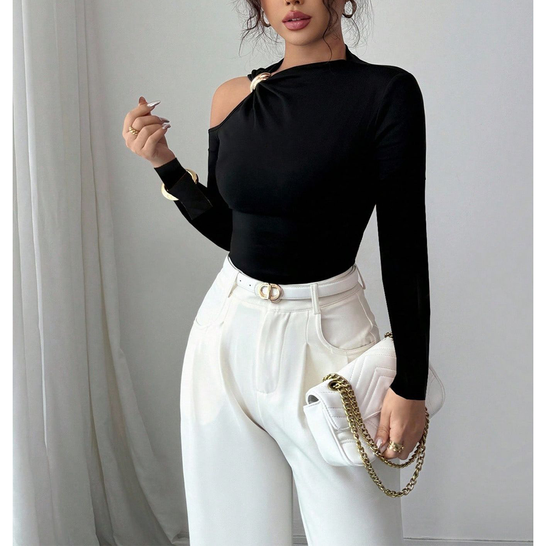 UNISHE - Wholesale Blouse - Women's - Asymmetrical Neck One-Shoulder Metal Decor Fitted Top ZK36711