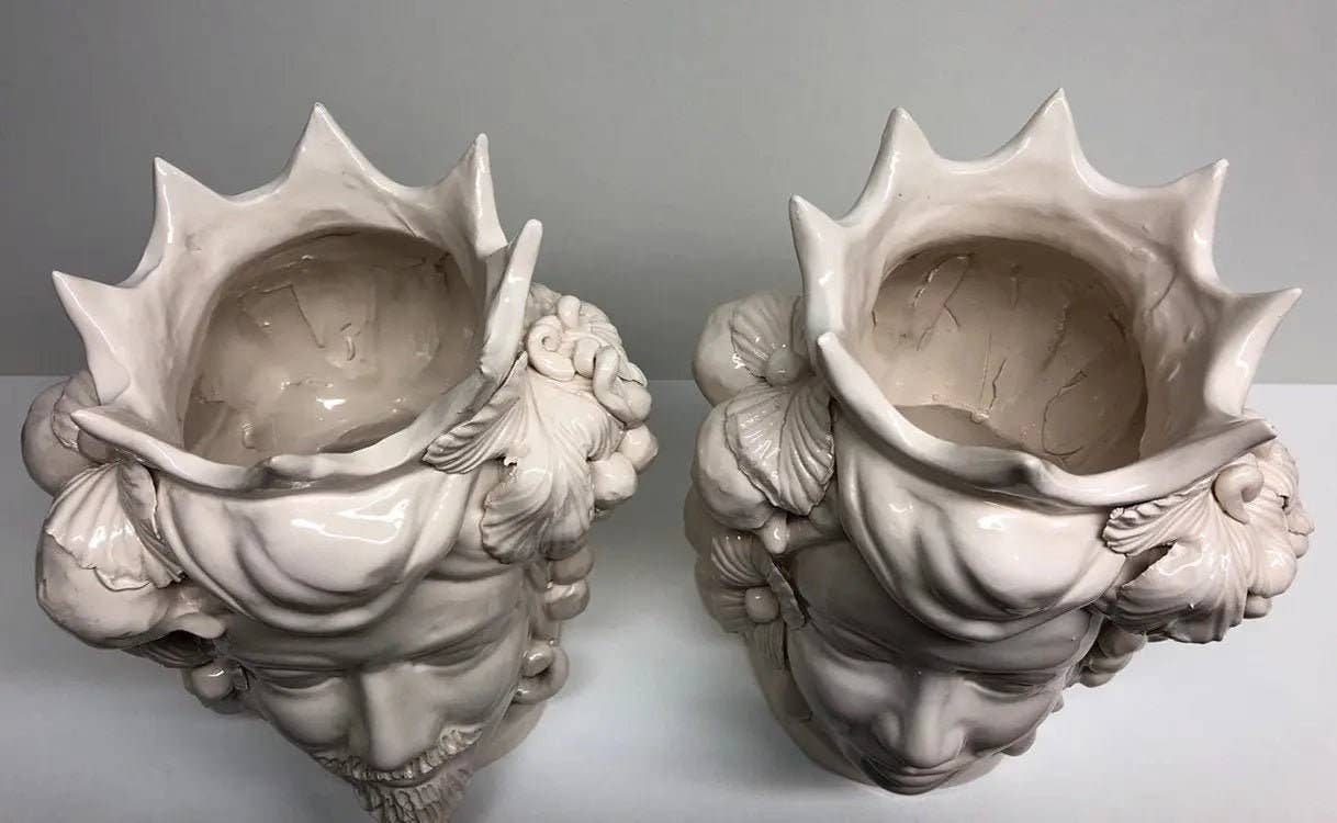 DD Ceramiche Siciliane - Wholesale Decorative Figurine - Moor's Heads Crown with Pointed Caltagirone Ceramic cm H.28 L.20 Handcrafted White8