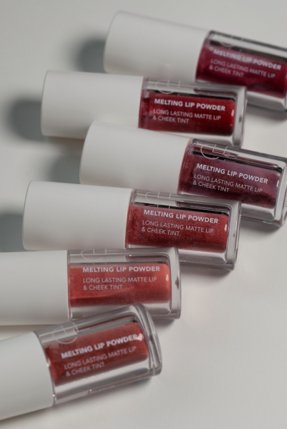 CLE Cosmetics – wholesale Läppfärg – Melting Lip Powder – Läppstift och pigment10