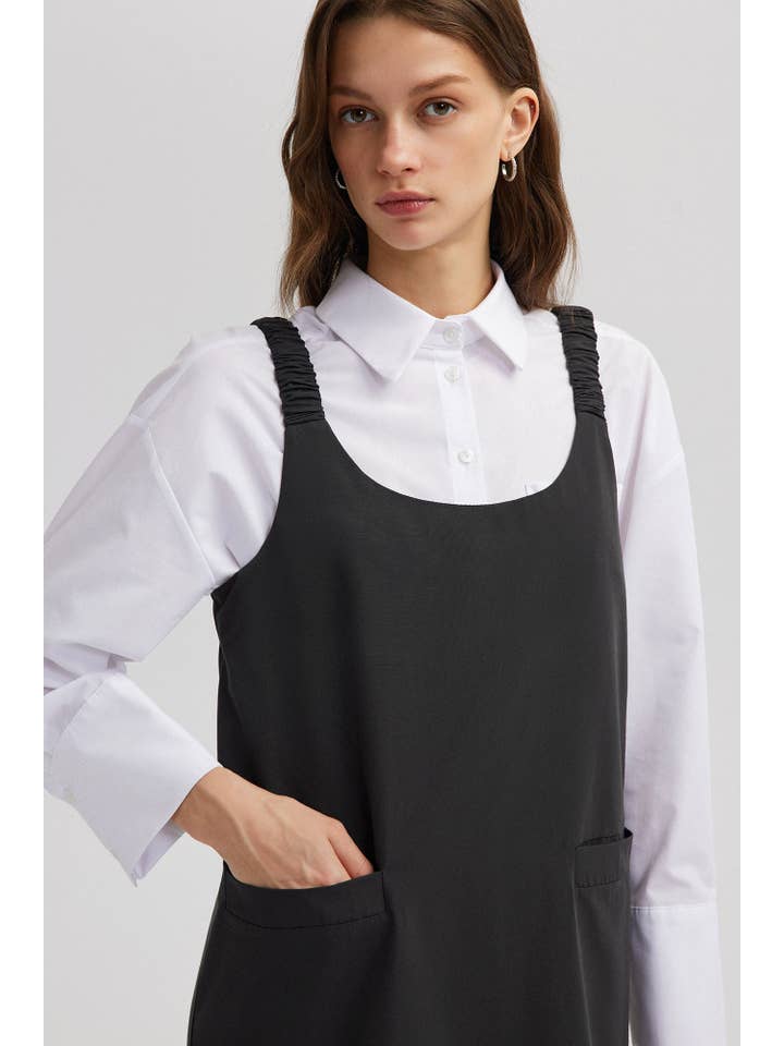 Black THICK STRAP GILET for wholesale on Faire4