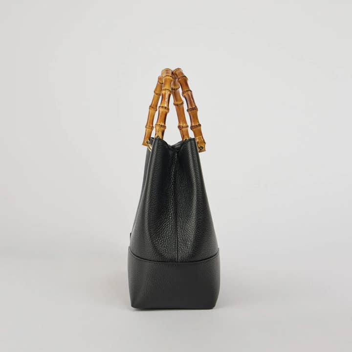 Prestige Milano - Wholesale Top Handle Bag - Women's - Bamboo Babe Bag in Beige Dollar Leather2