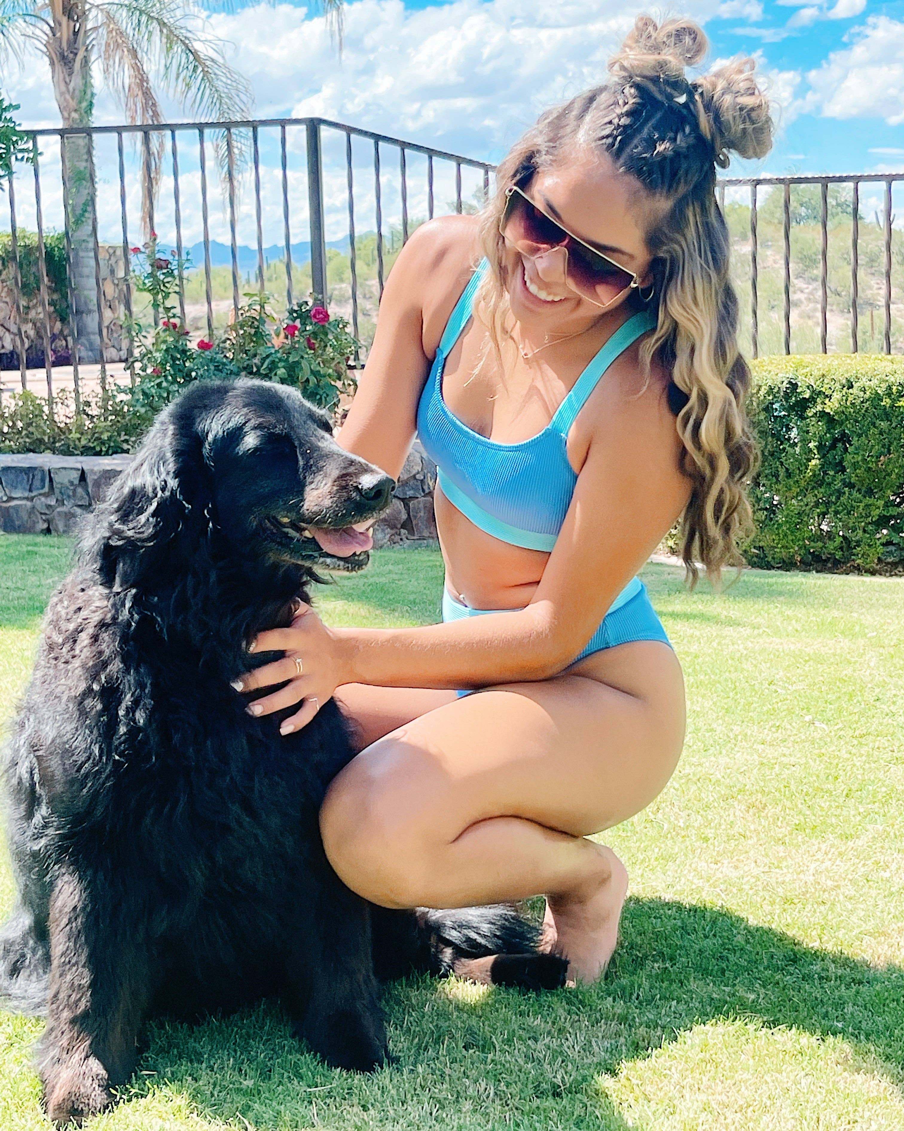 Zona Junkie - Wholesale Activewear Set - Women's - Roxanna Set1