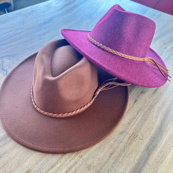 Queens INC - Wholesale Fedora - Women's - Wide Brim Fedora Hat With suede Braide Belt