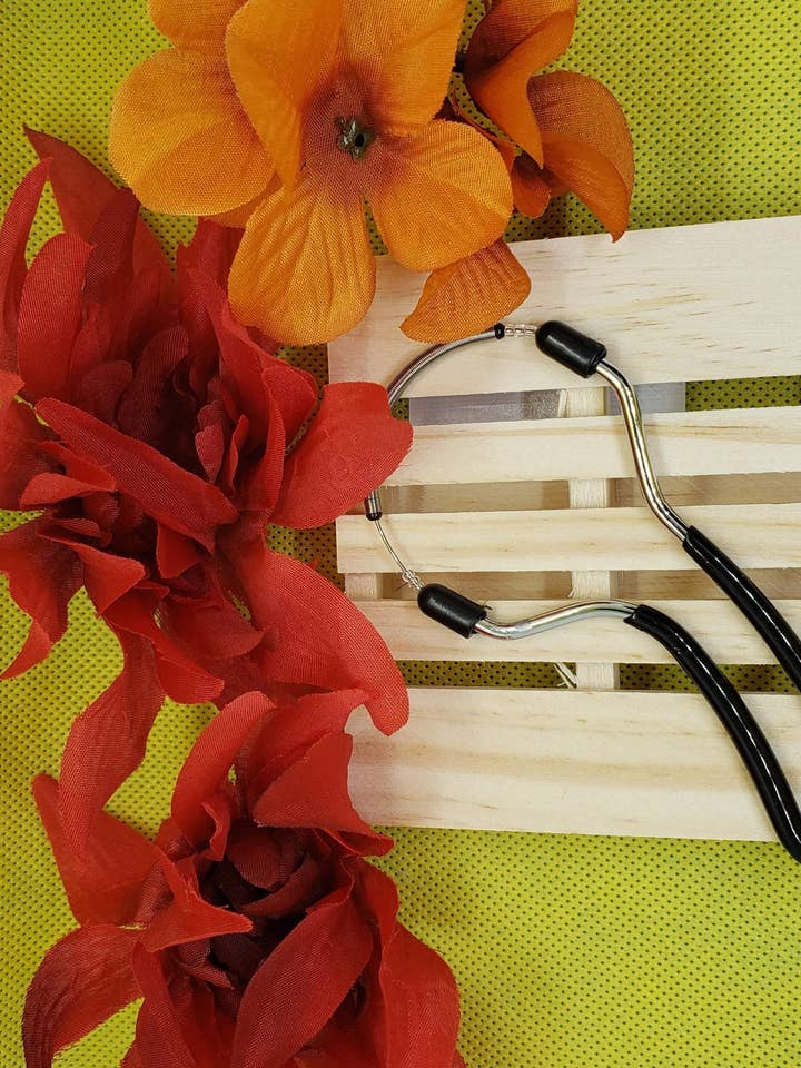 La Belle Fantastique Facial Hair remover for wholesale by La Belle Fantastique