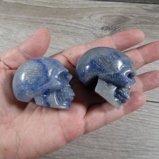Keystone Crystals – wholesale Spiritual stone/crystal – Gemstone Skull Carvings by the Inch – Crystal Skulls