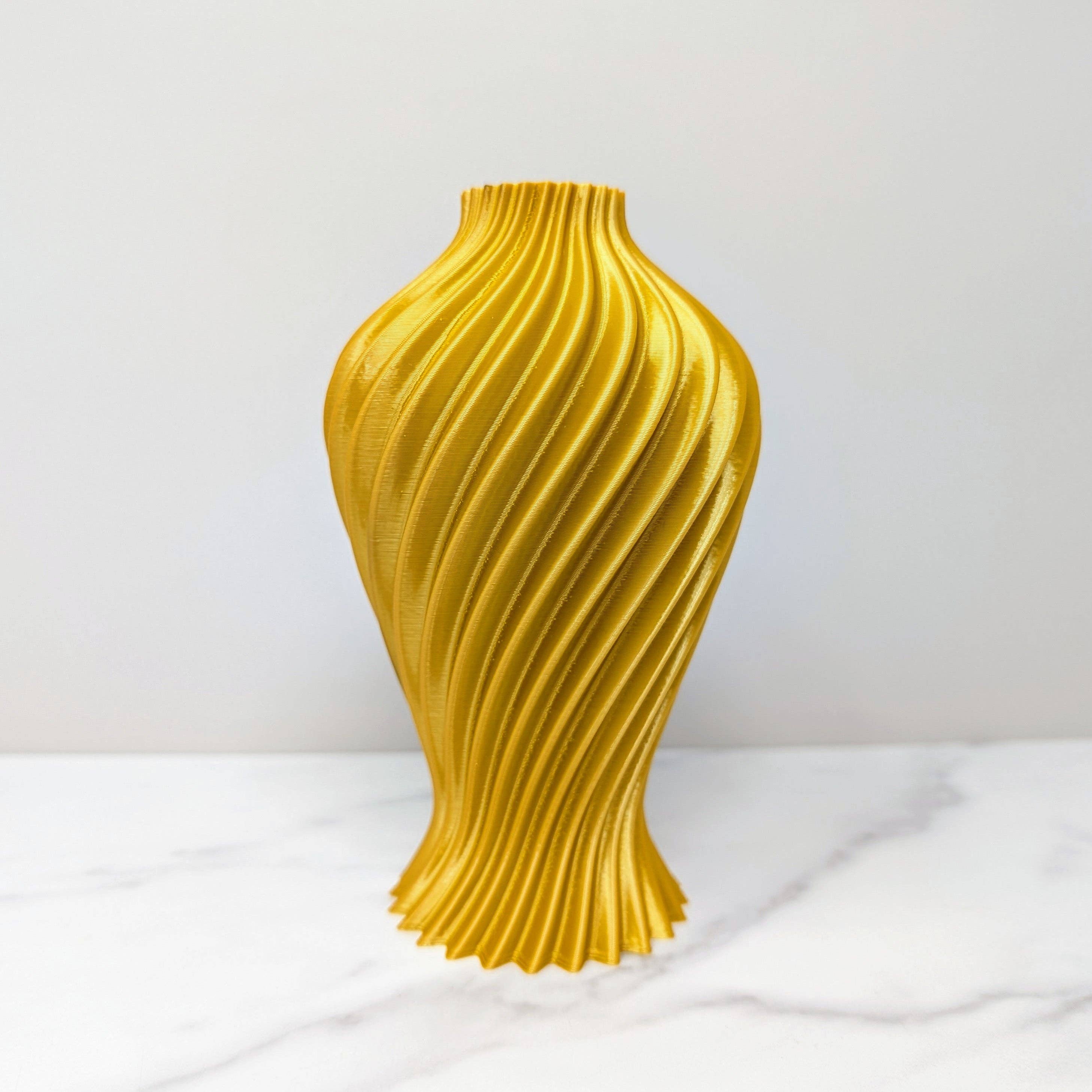 Boyd's Custom Fabrication - Wholesale Vase - Medium Spiral Vase, Gold