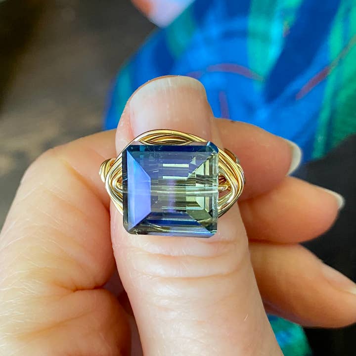 Anel envolto fio cristal quadrado azul dourado StateCocktail por atacado de Marble Designs Jewelry