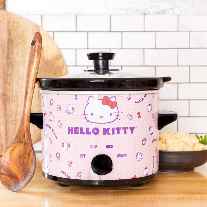 Uncanny Brands Hello Kitty 2 QT Slow Cooker for wholesale by Uncanny Brands