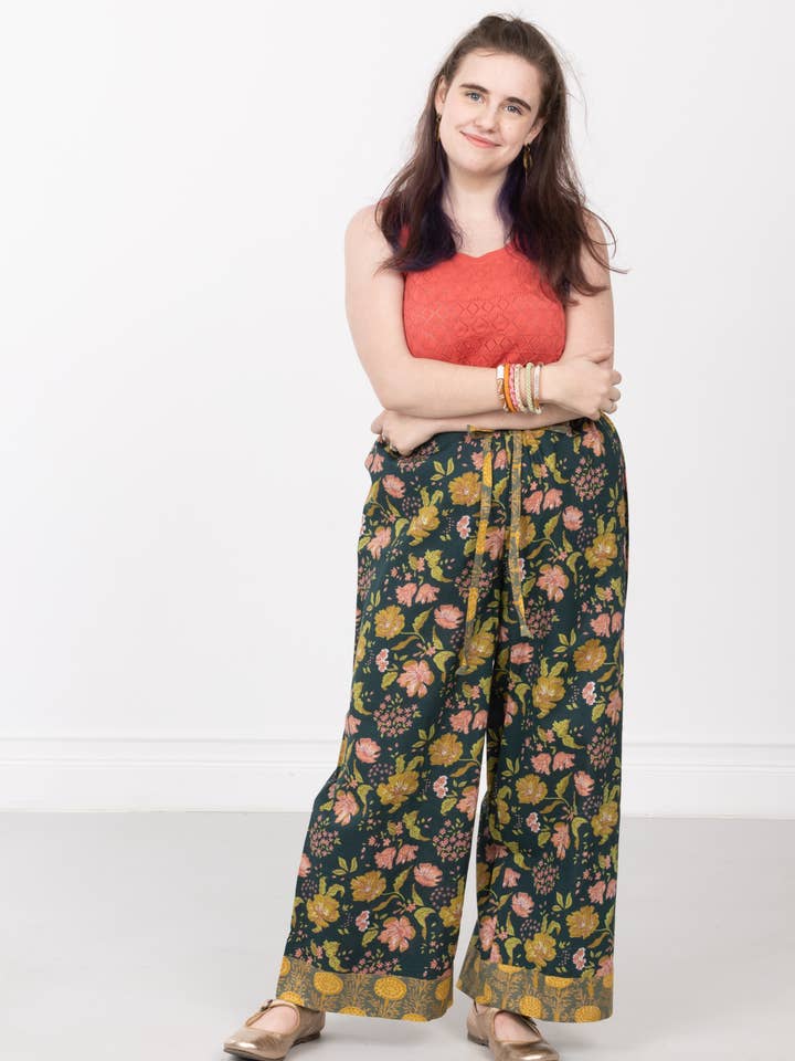 Vert Forêt Pantalon de pyjama en coton à cordon de serrage Floral Forest en vente sur Faire