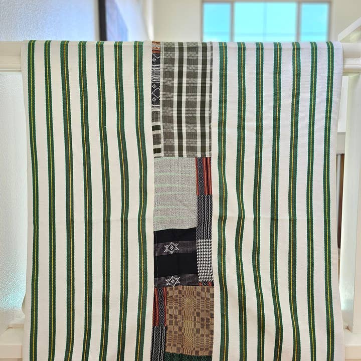 Modern Tapis for wholesale by Elle Karayan