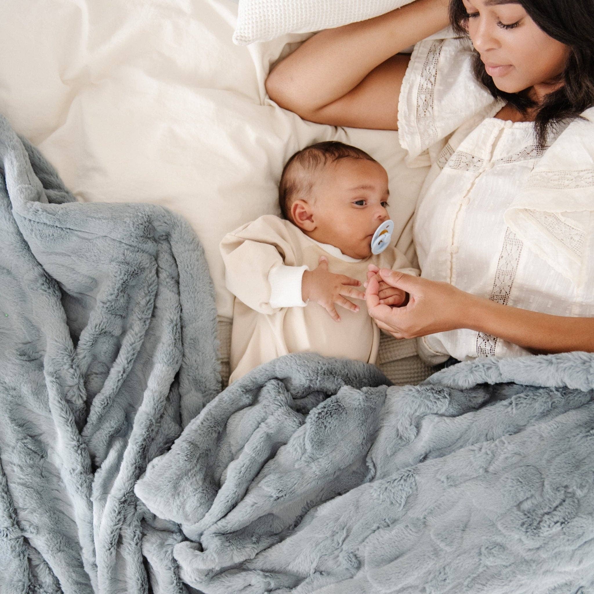 Saranoni - Wholesale Throw Blanket - PATTERNED FAUX FUR XL THROW BLANKETS42