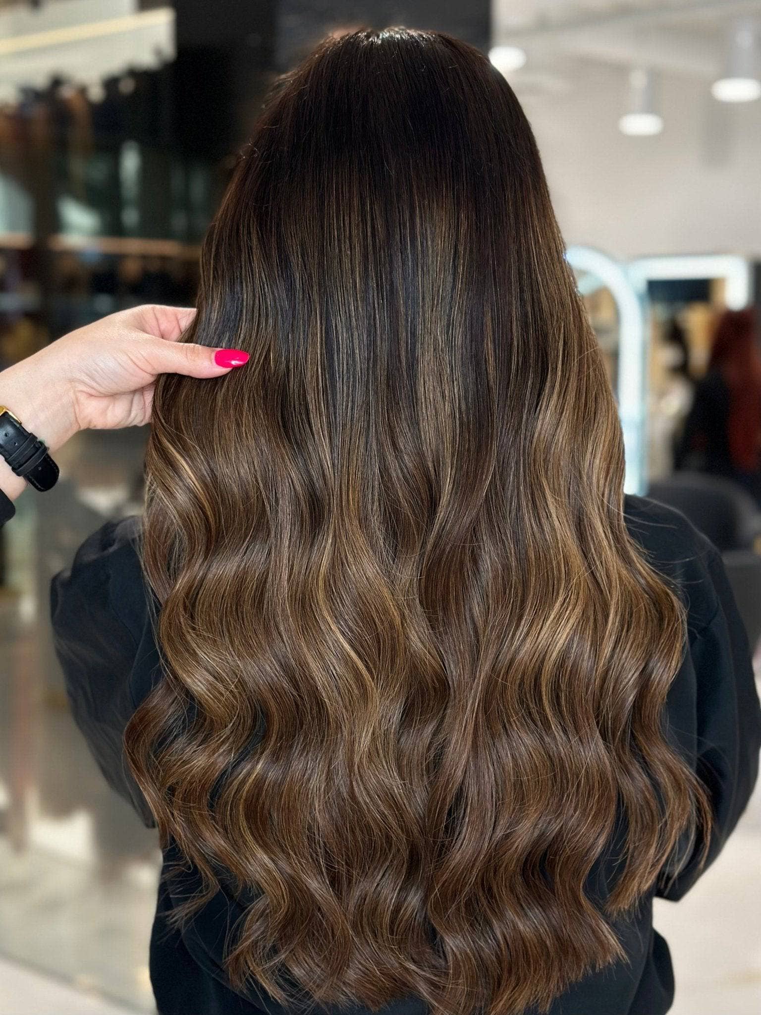 Conde Professional - Wholesale Hair Extensions - Volume Weft Stunning Brown #6/9 Bronde3